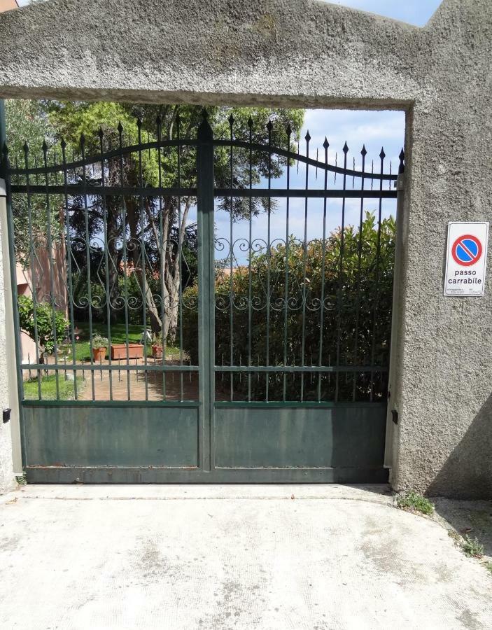 Bed & Blu Apartment Savona Exterior photo